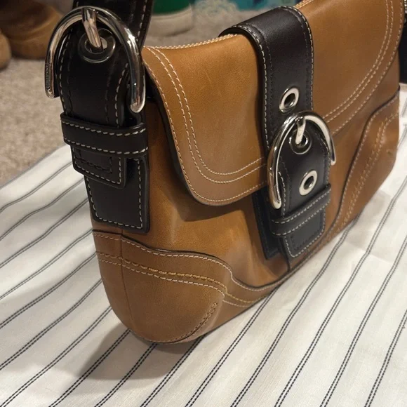 Coach Brown Leather Shoulder Bag - Picture 5 of 5